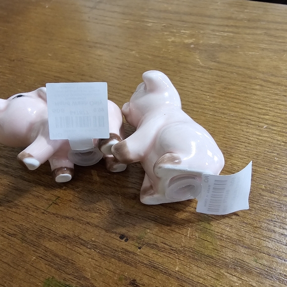 Pig Salt & Pepper Shakers from Cracker Barrel - Picture 6 of 9
